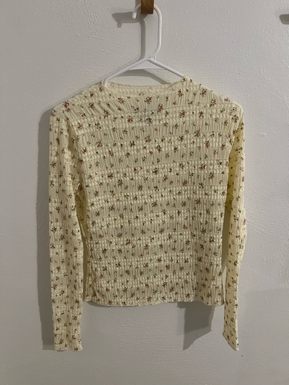 DAVI & DANI Floral Smocked Long-Sleeve Top
